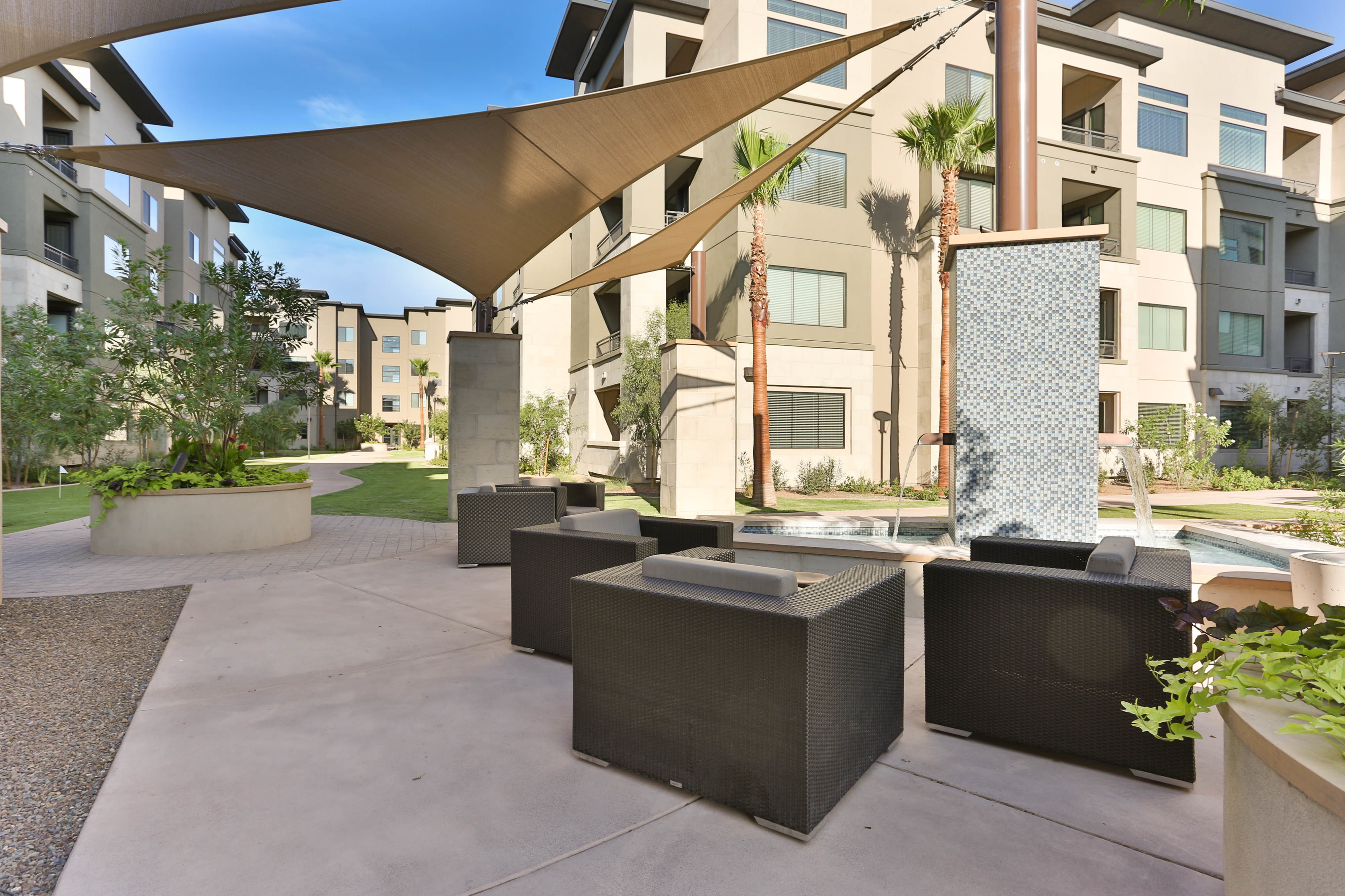 Broadstone Fashion Center Image 70