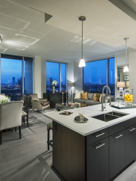 Luxury Apartments Houston Galleria at Post Oak | Hanover Post Oak