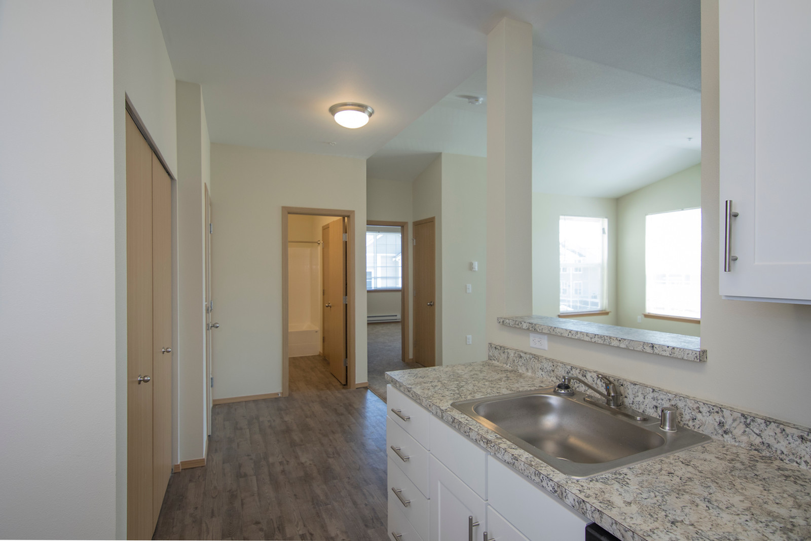 Community Apartments Amenities Silver Creek Apartments