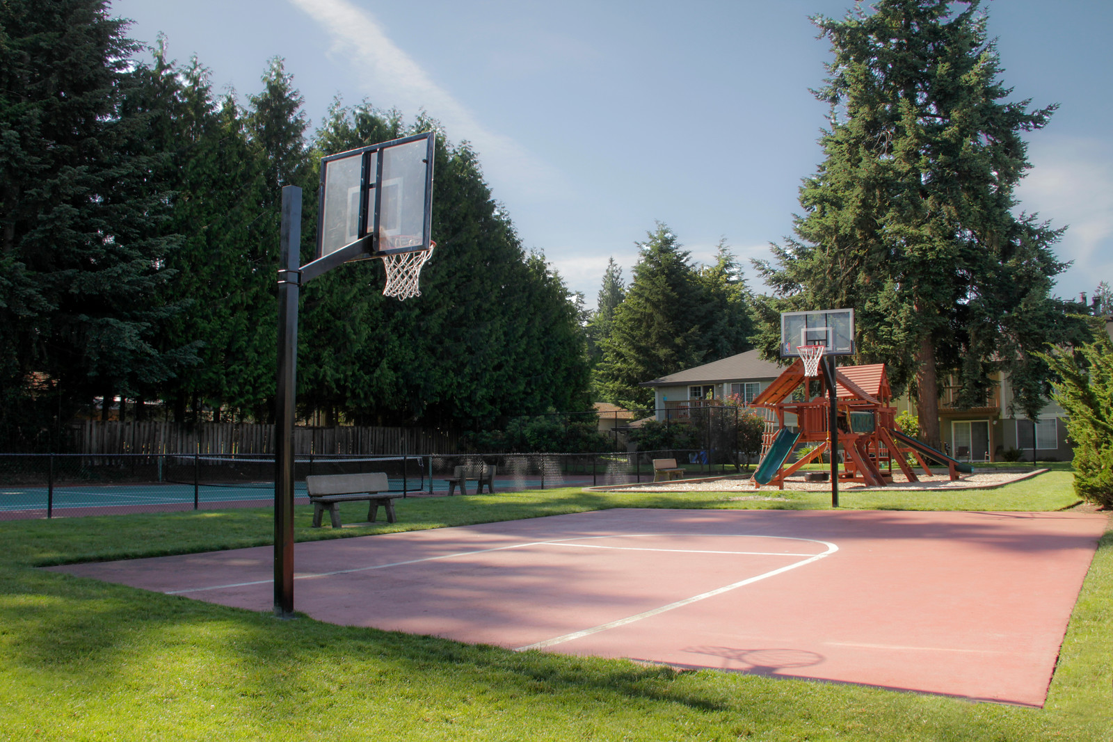 Community Basketball Court and Playground | Puyallup WA Apartments For Rent | Willow Hill