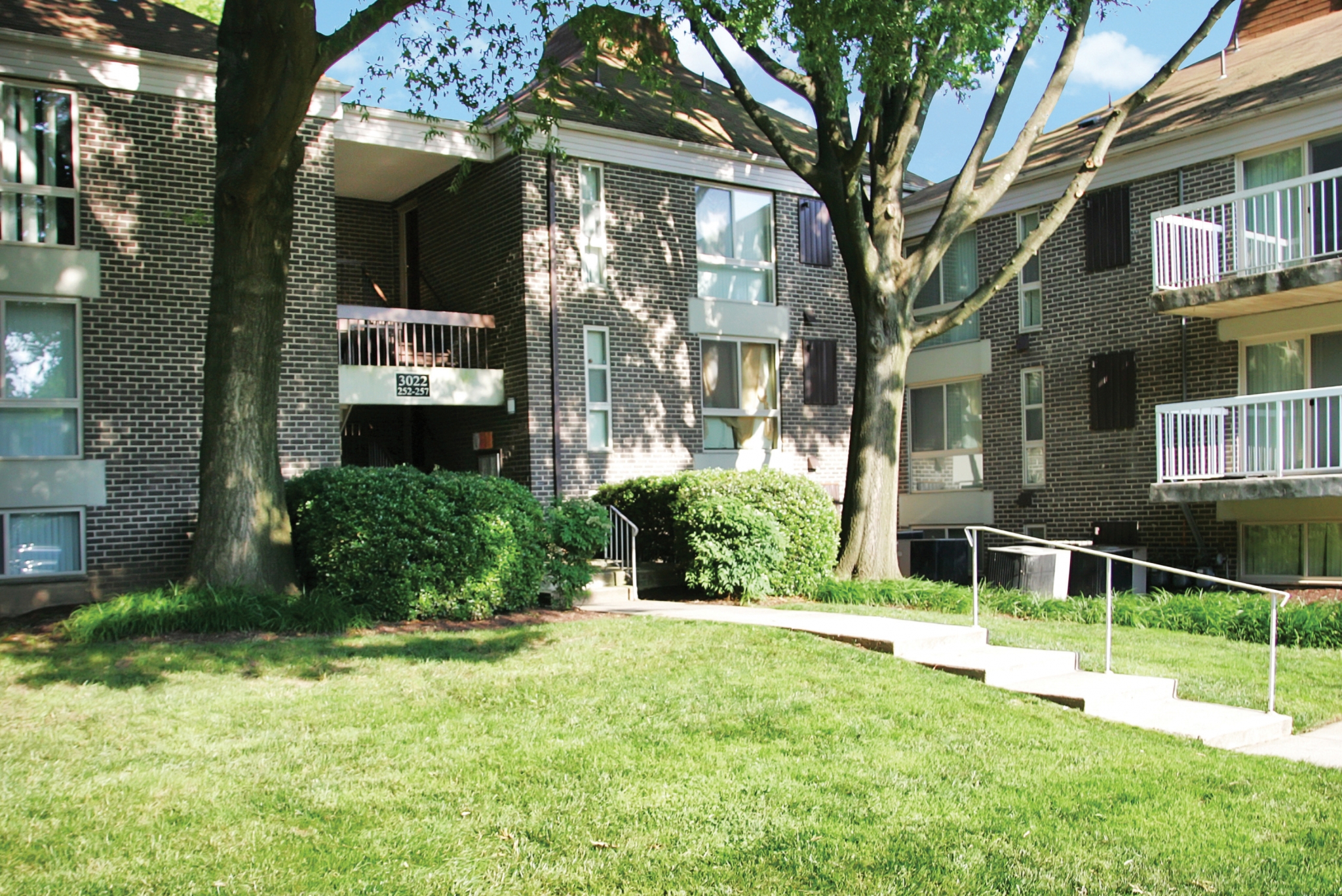 Exterior Exterior