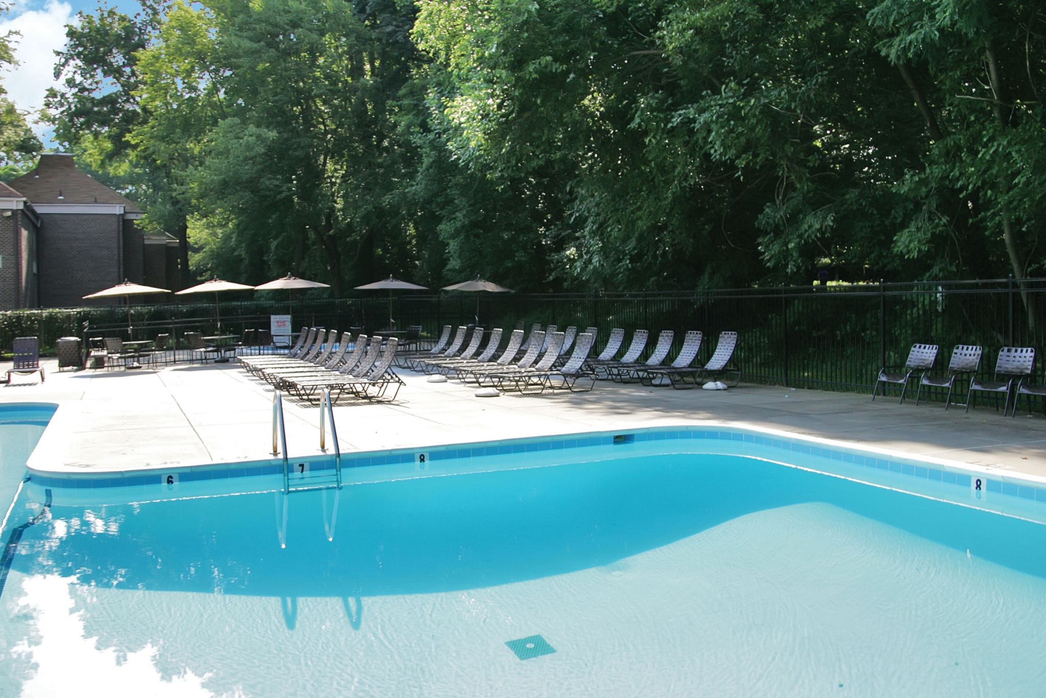 Swimming Pool Swimming Pool