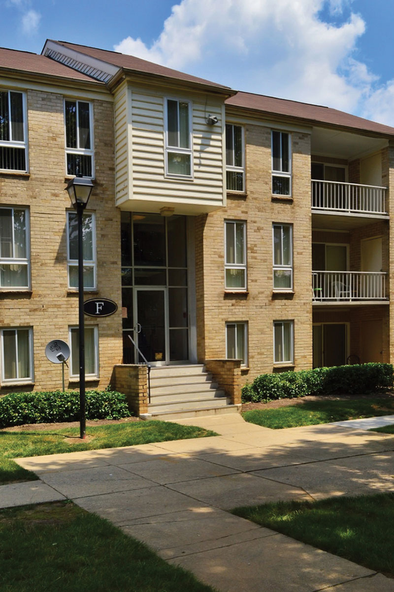 Elmwood Terrace Exterior