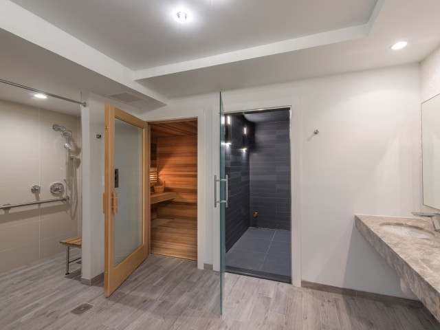 Sauna and steam room Sauna and steam room