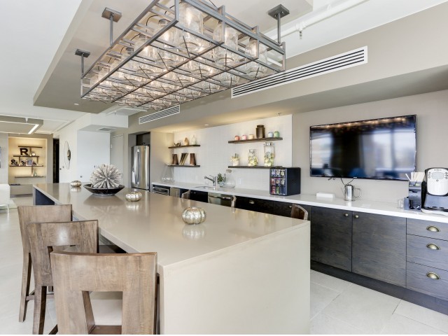 Entertaining Kitchen and Coffee Bar
